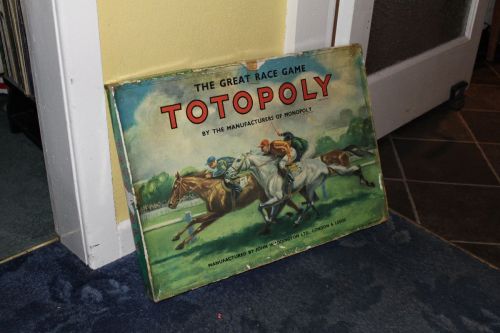 Totopoly Box